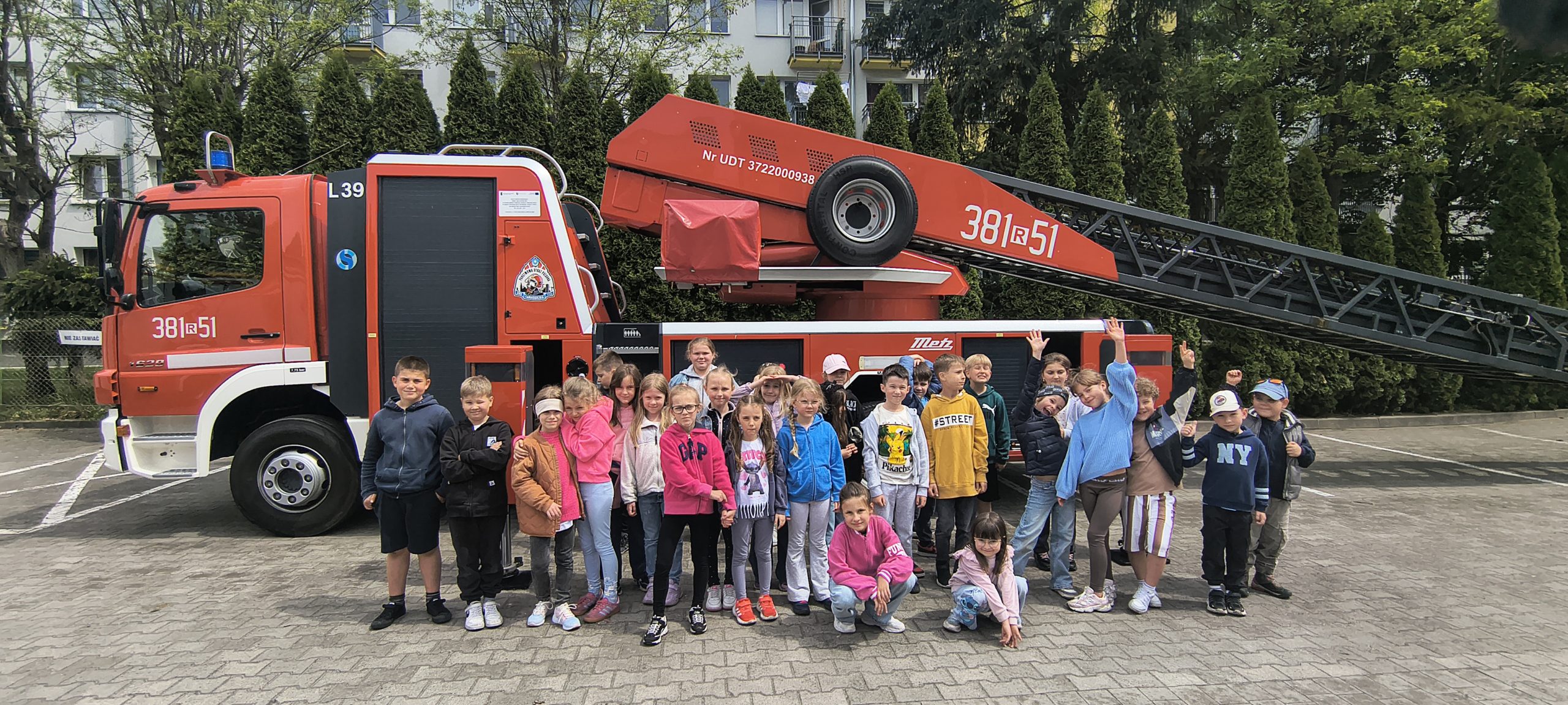 Z WIZYTĄ U STRAŻAKÓW