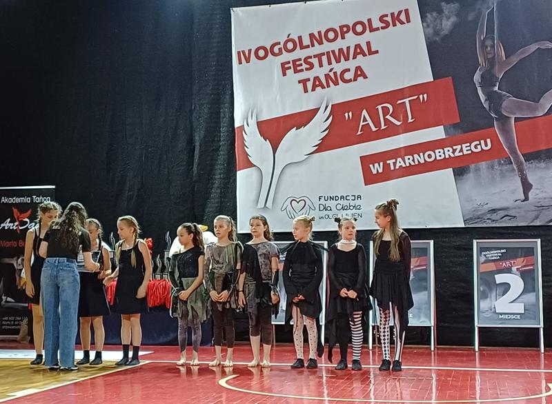 Tanecznym krokiem…